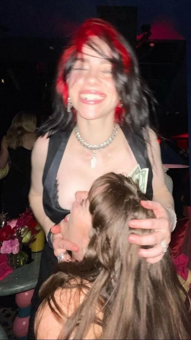 She had big tits like Billie Eilish💓🔥🔥🥵🥵💦💦 image 26