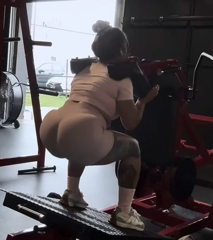 Asian Hmong MILF Gym Rat main image