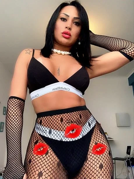 BRAZILIAN 🇧🇷 TGIRL HUNI 🍈👙🍒👙🍆👙🇻🇪👙💦 image 4
