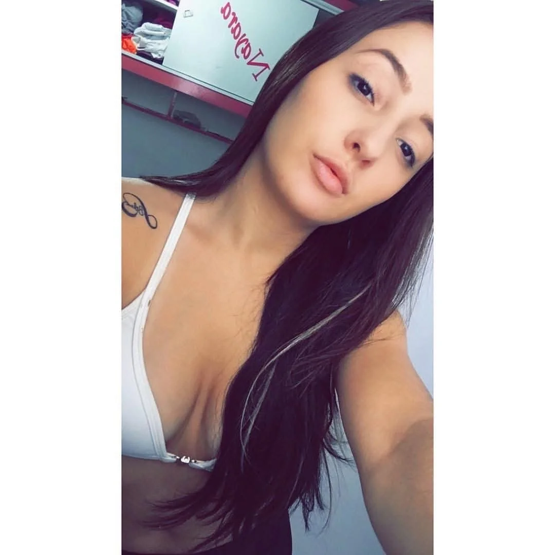 Nayara Macedo putinha do Neymar em 2017 image 3