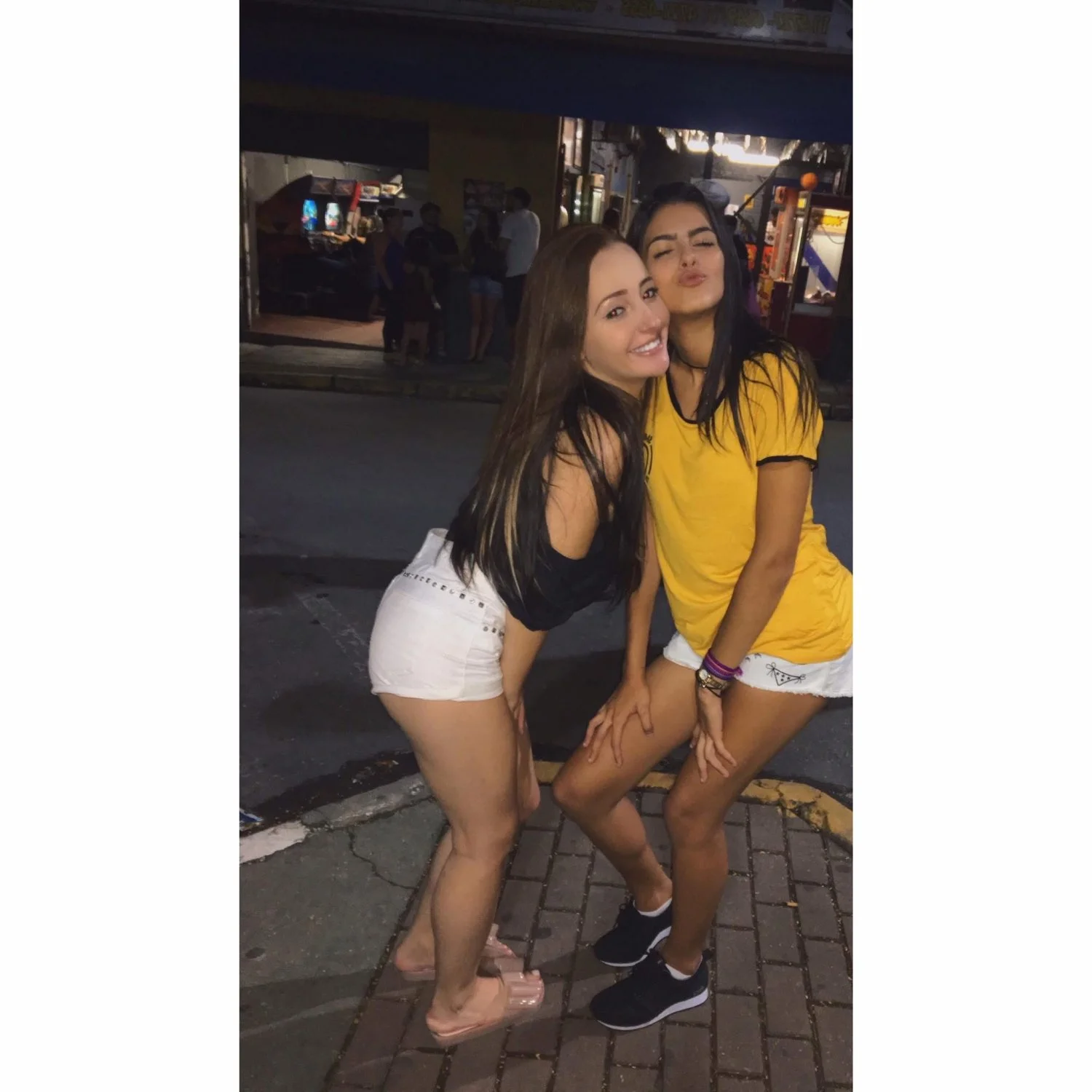 Nayara Macedo putinha do Neymar em 2017 image 32