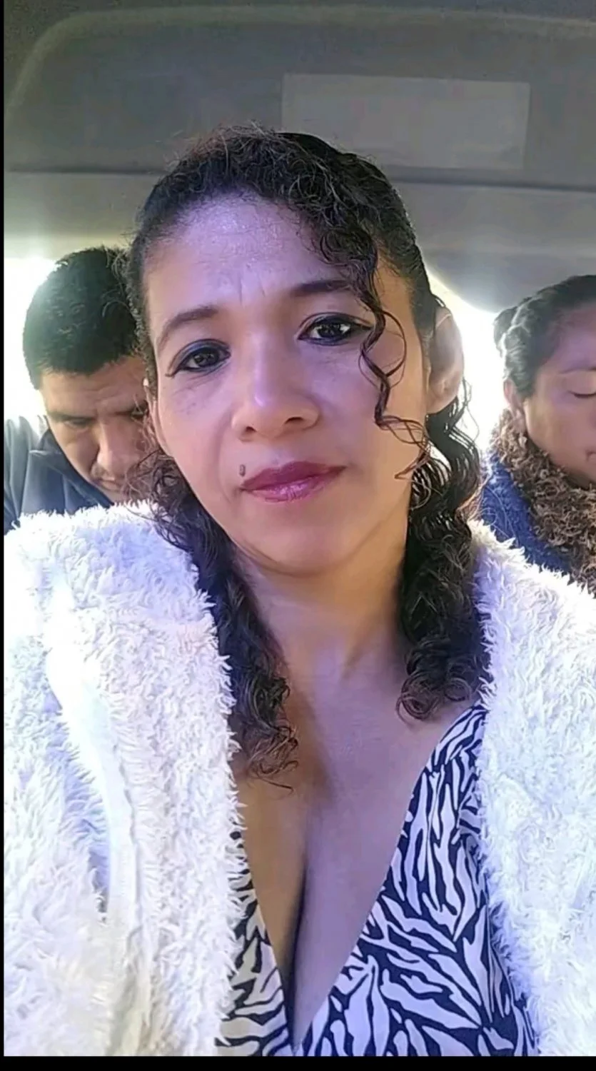 Mi tía rica, ¿les gustaría q le haga un contribute? image 26