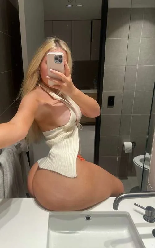 X - bootybyshel 🔝 image 33