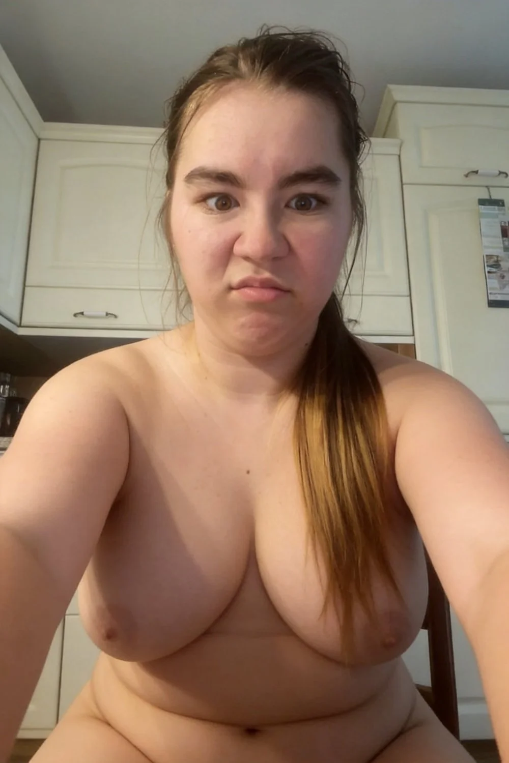 Chubby Pussy image 14