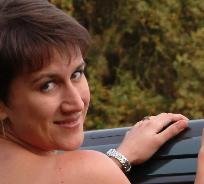 Michaela - UK Exhibitionist Milf - Part 1. (pic2) image 5