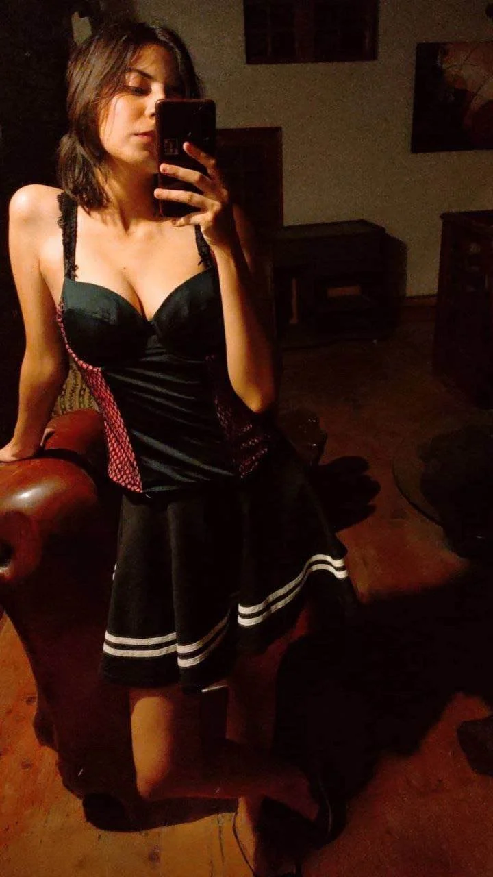 Pakistani Slut Esha Ansari Nudes image 7