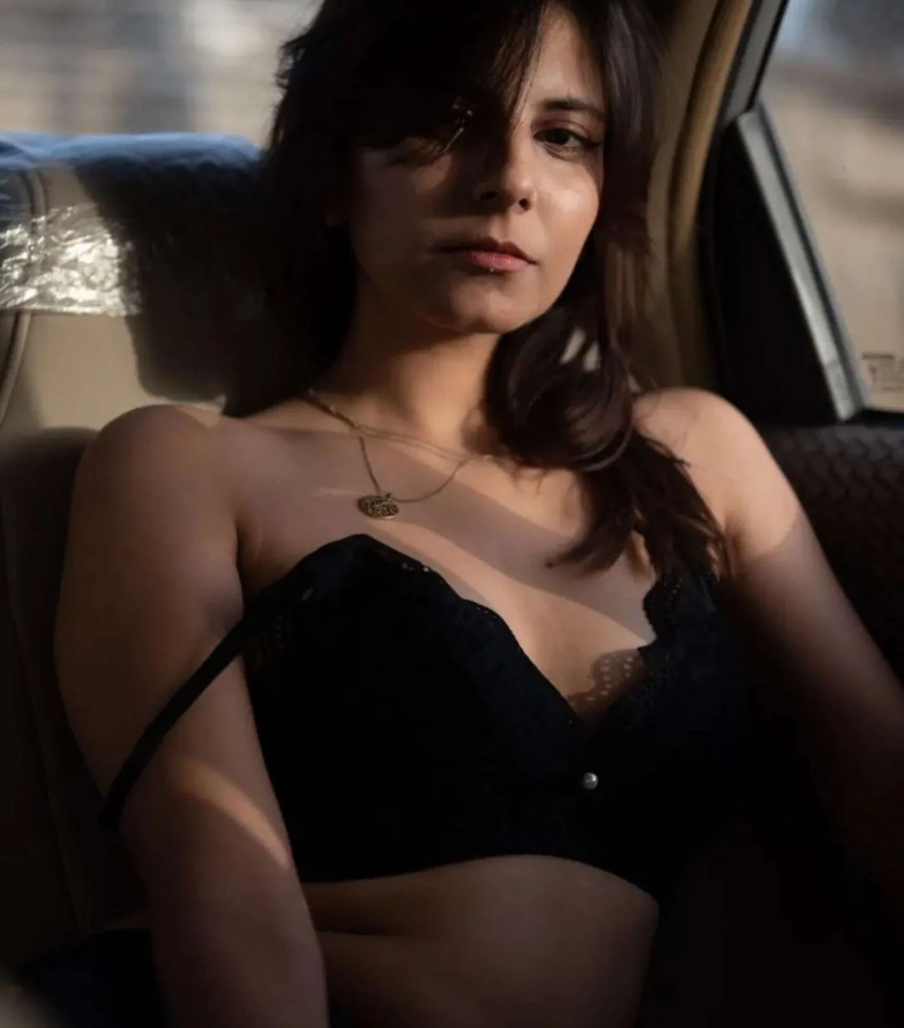 Pakistani Slut Esha Ansari Nudes image 8