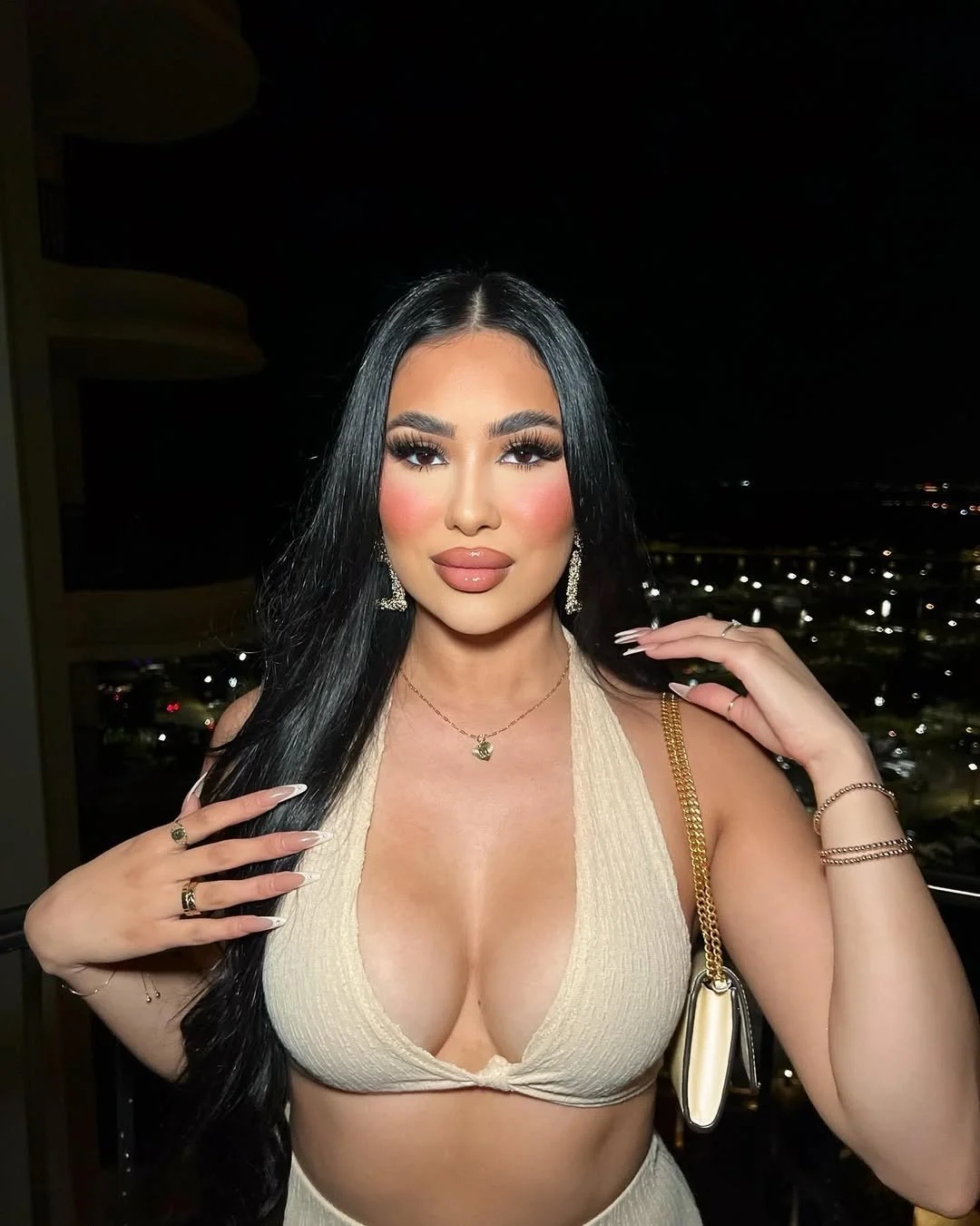 goon to latina tits 2 image 44