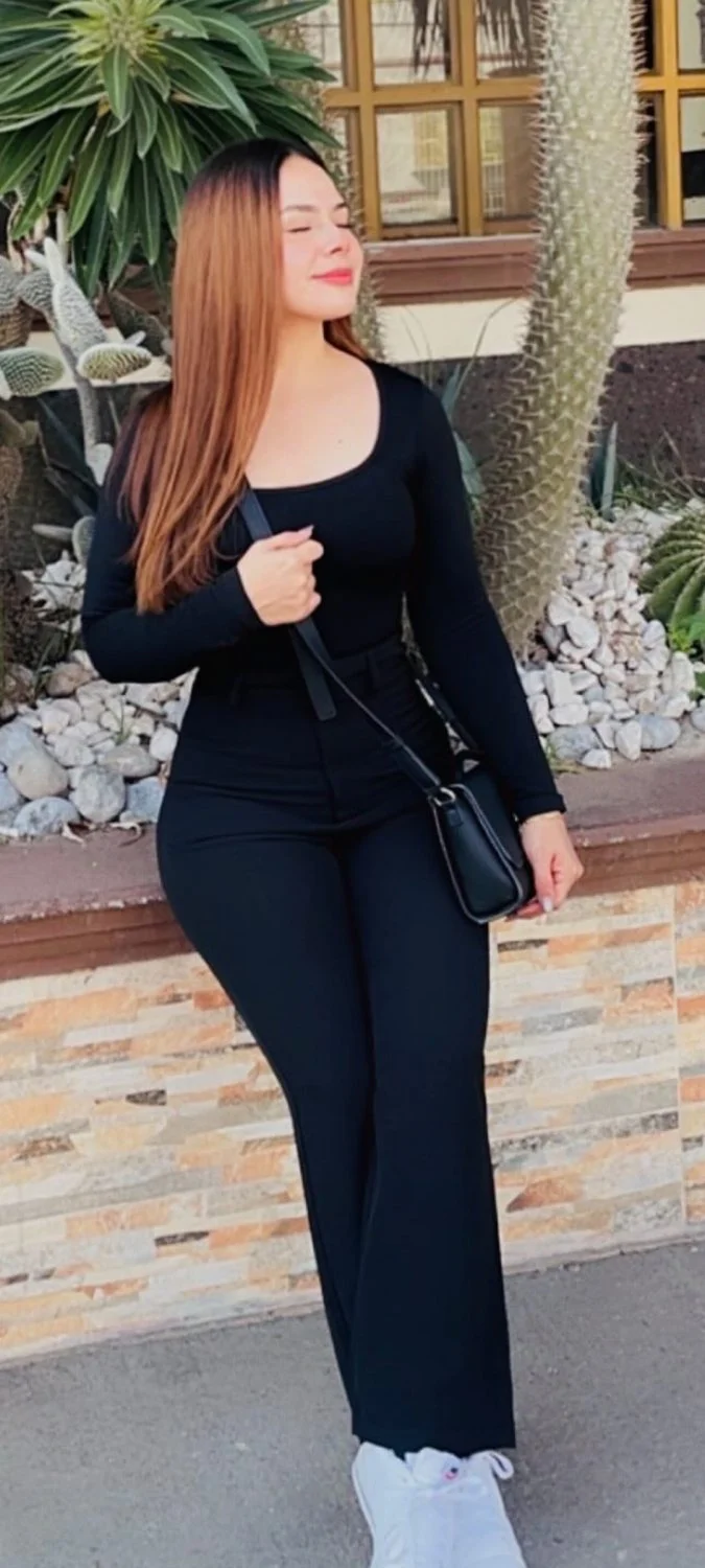 Girl puta hermosa y ricas piernas de gym sexy y zorrita Part2 image 13