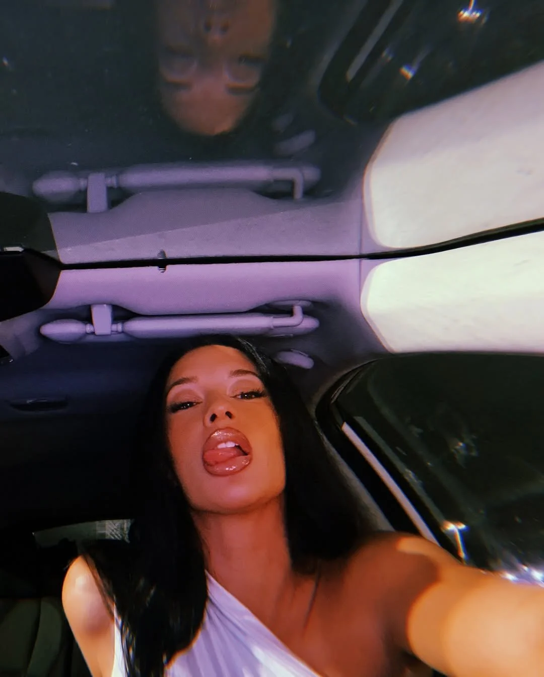 Nikki Bl@des image 6