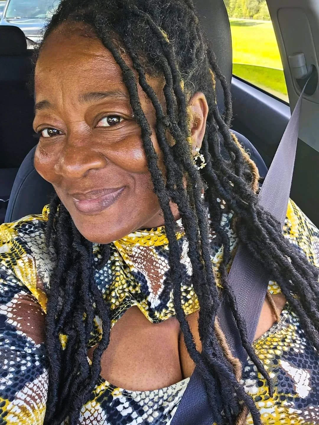 Love a thick fine grandma 55 y/o Latonja got no teeth nd ik she would put it on a nigga image 19