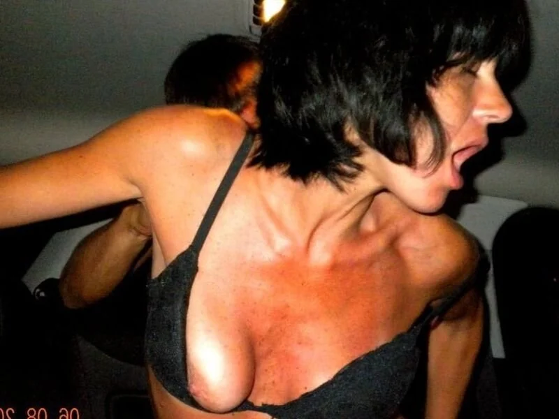 Elena italian HotWife image 27