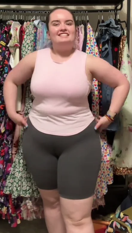 Music Teacher Tiktok Influencer chubby brunette image 12