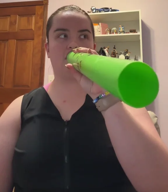 Music Teacher Tiktok Influencer chubby brunette image 21