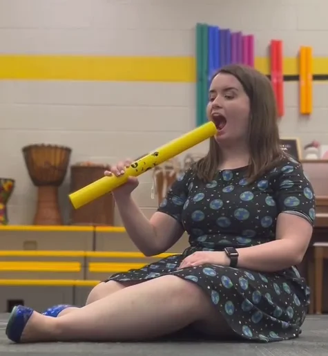 Music Teacher Tiktok Influencer chubby brunette image 5