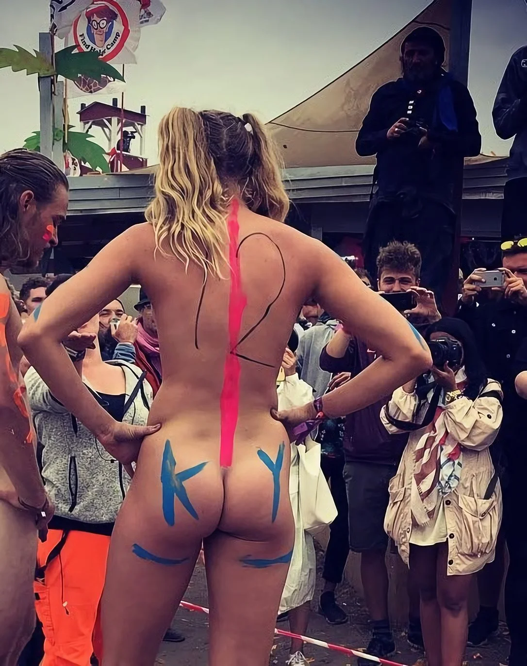 Sexy fit runner slut Li1y image 29