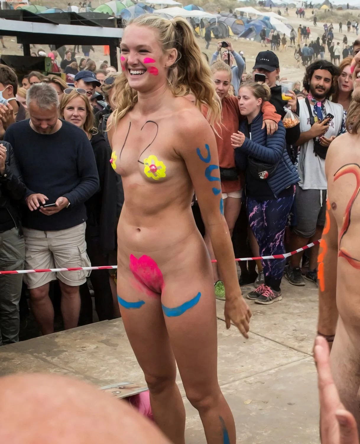 Sexy fit runner slut Li1y image 4