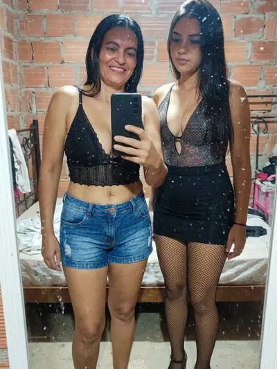 Pediu para não por no Cu, ele Meteu e Ela Gozou cover image