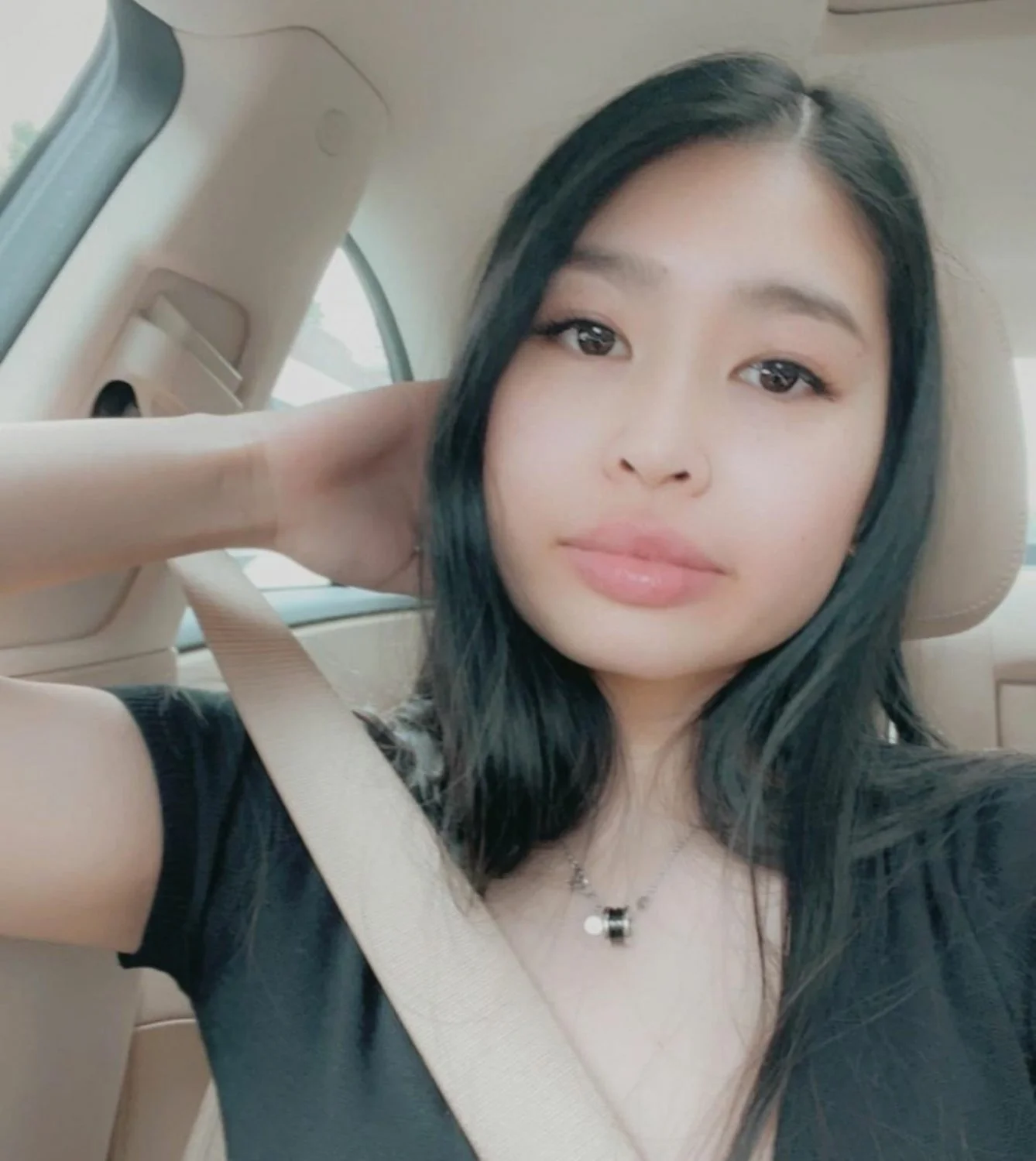 Cuck wanted his Asian slut posted image 10