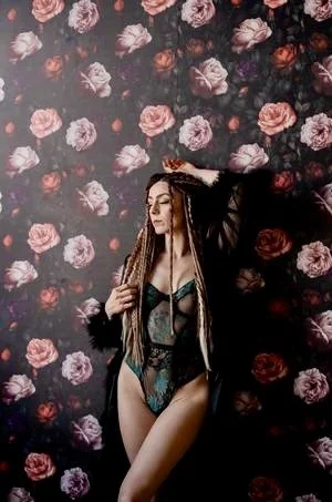 Something is different in the UTAH water boudoir image 19