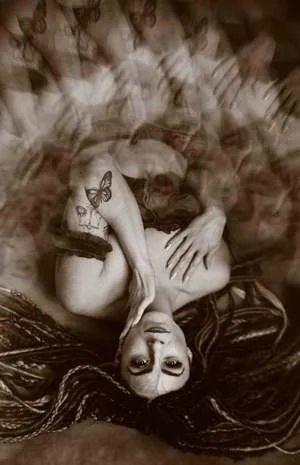Something is different in the UTAH water boudoir image 22