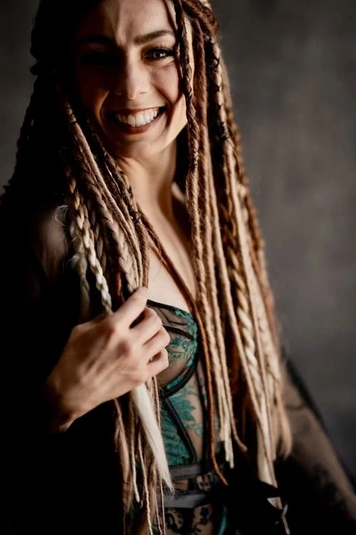 Something is different in the UTAH water boudoir image 7