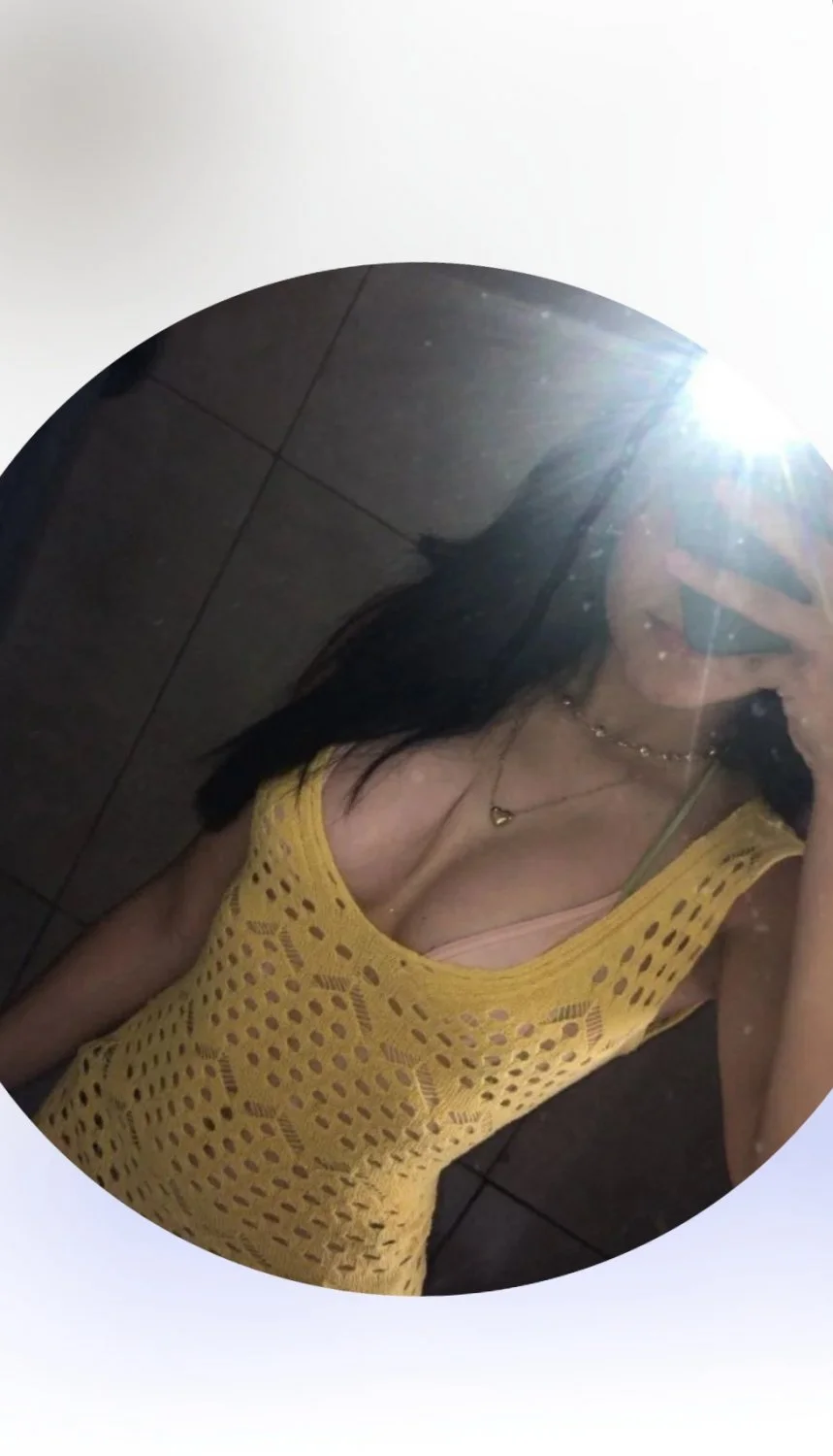 Luizinha novinha fez 18 e já caiu na Net image 6