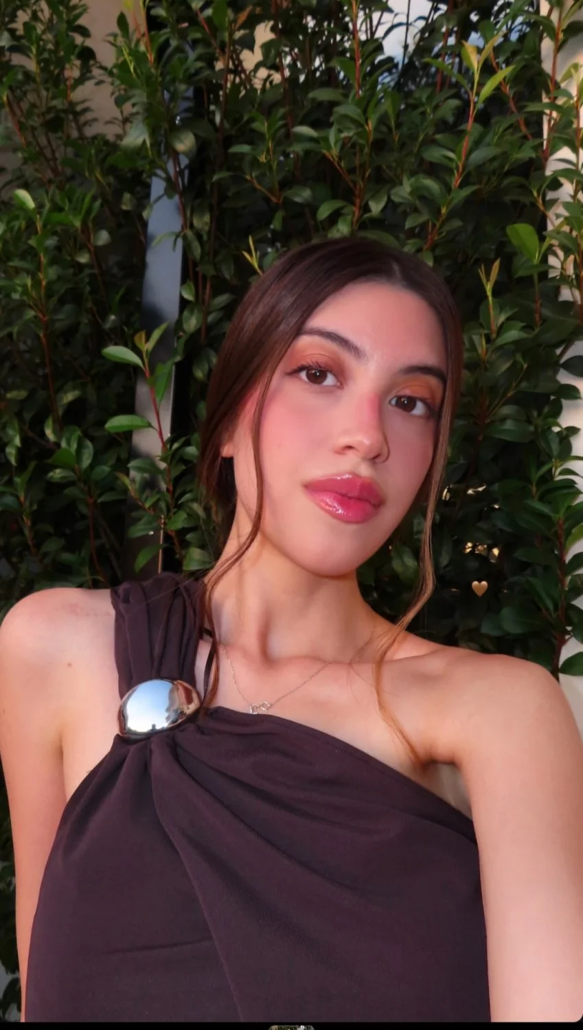 Diana R image 13
