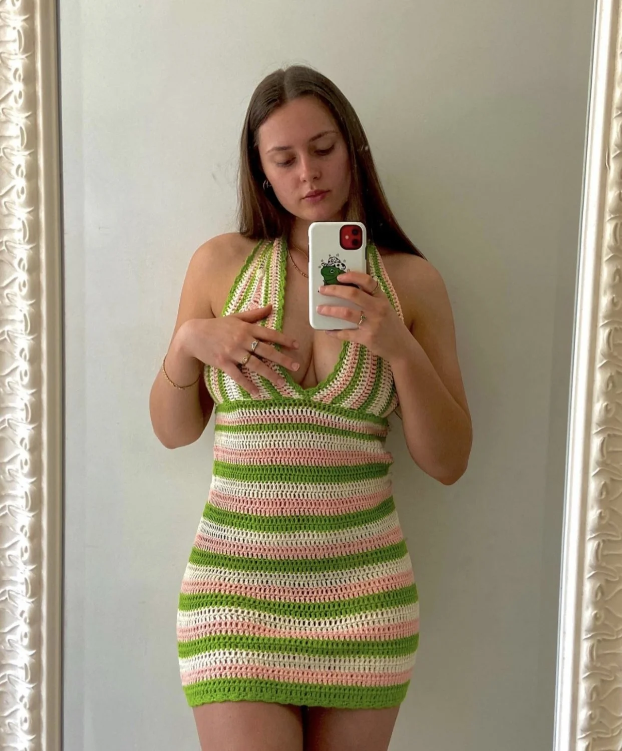 Busty Australian slut Sarah shows off image 3