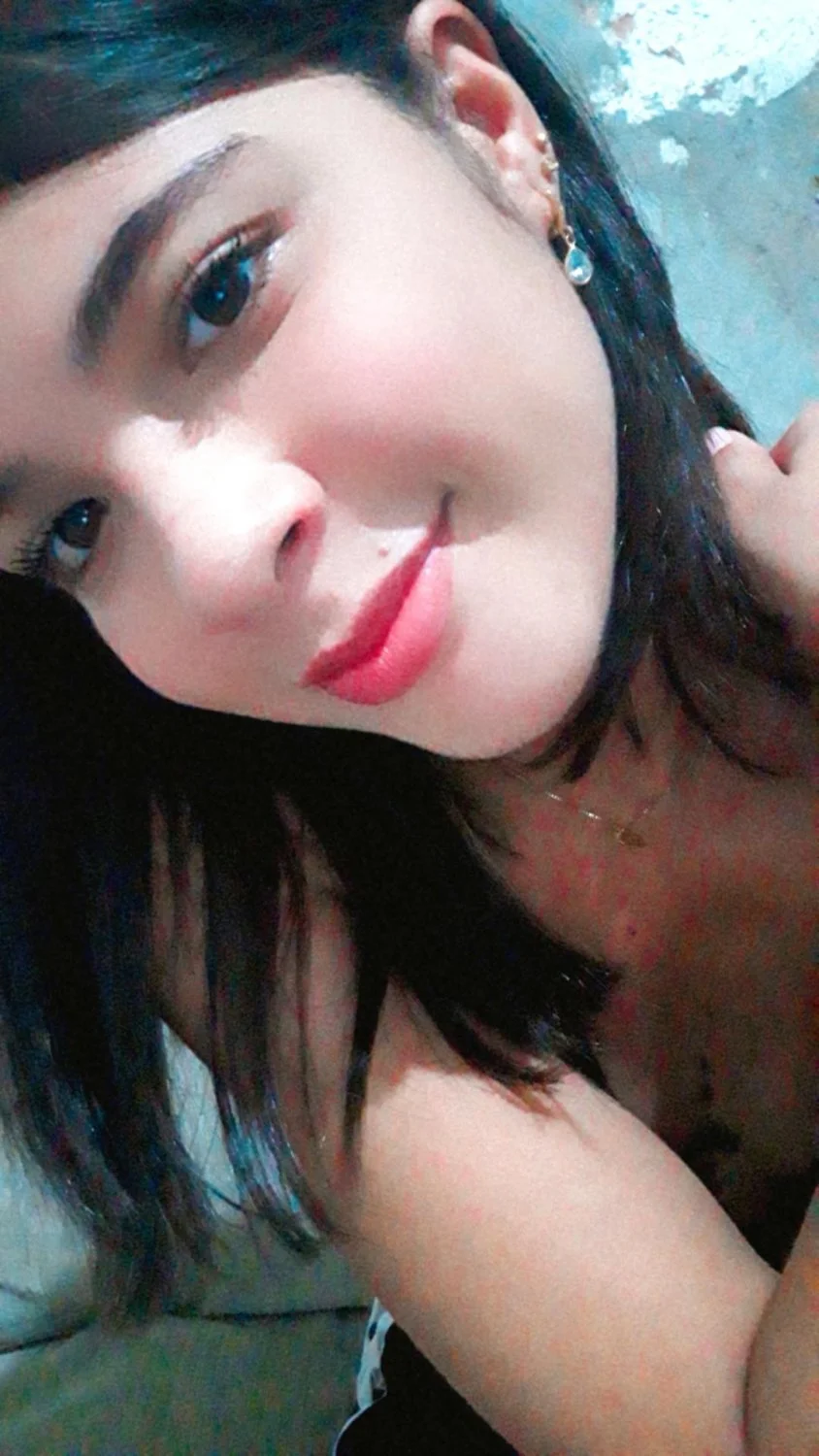 Bora bater uma em video no zangi mostro minha esposa la pra gente gozar 4624190861 image 2