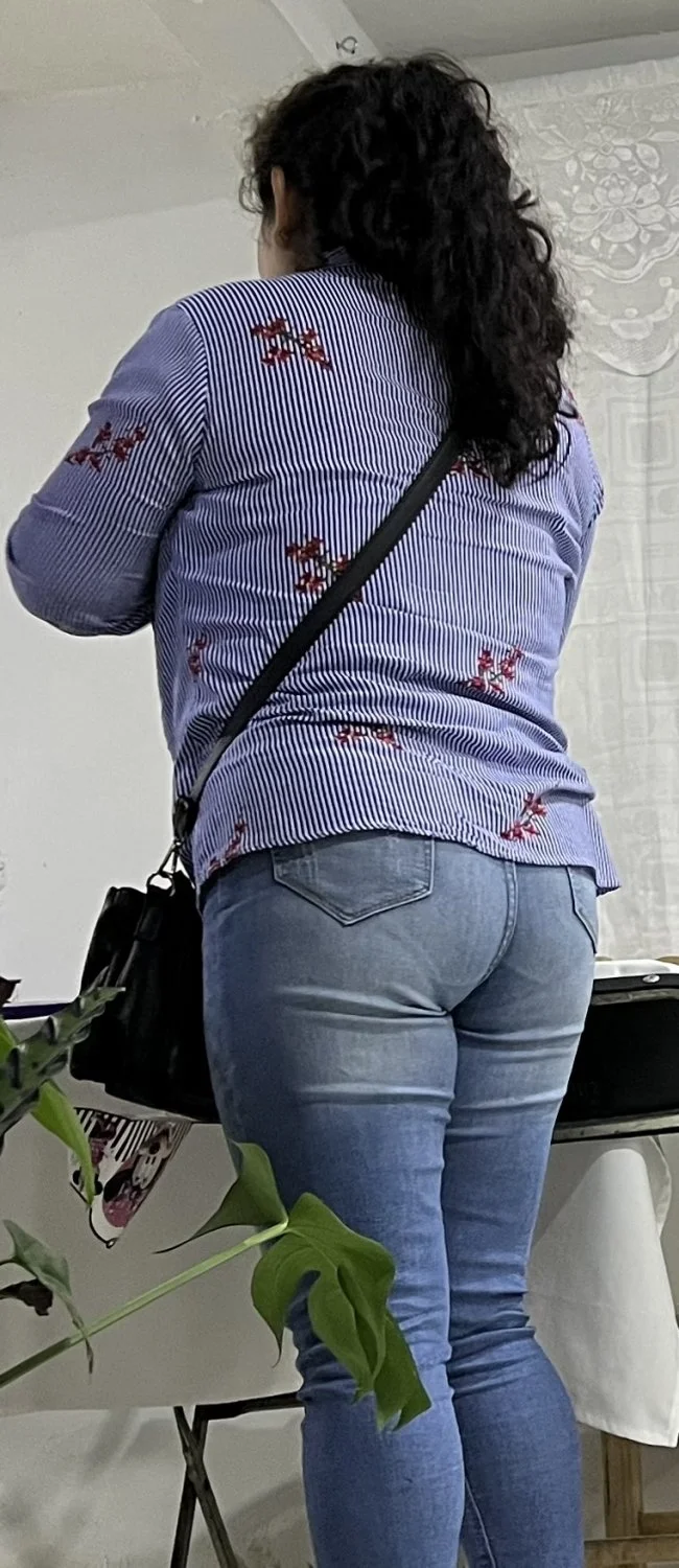 Culo de mi mejor amiga image 4