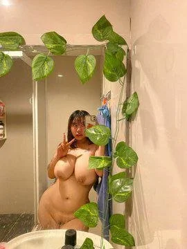 naked image 35