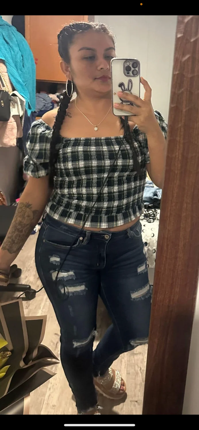 Got this mami ima fuck, need yall to help me spoil her image 2
