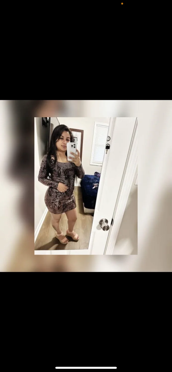 Got this mami ima fuck, need yall to help me spoil her image 3
