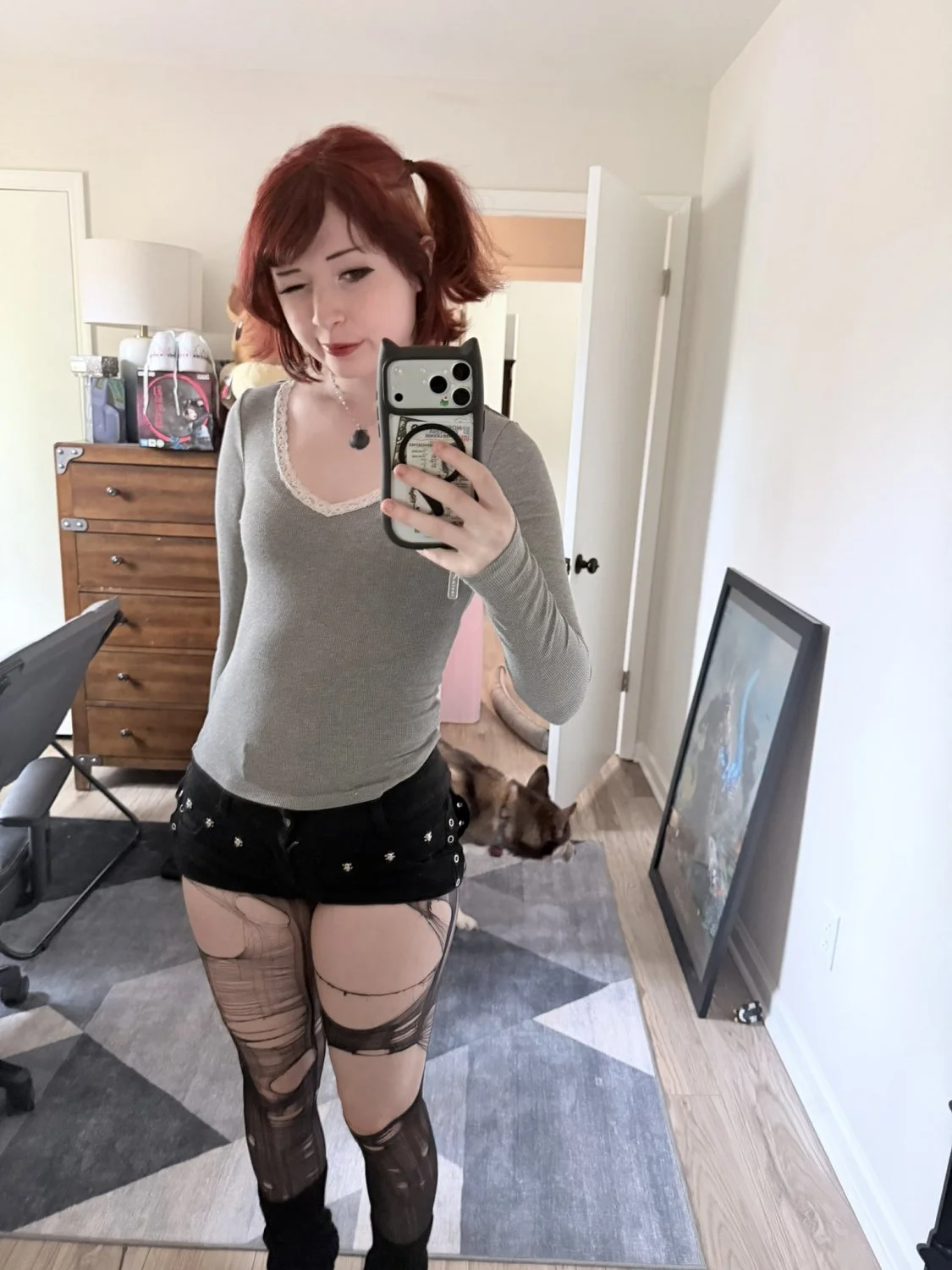 18 yo cosplay foot slut Hailey image 13