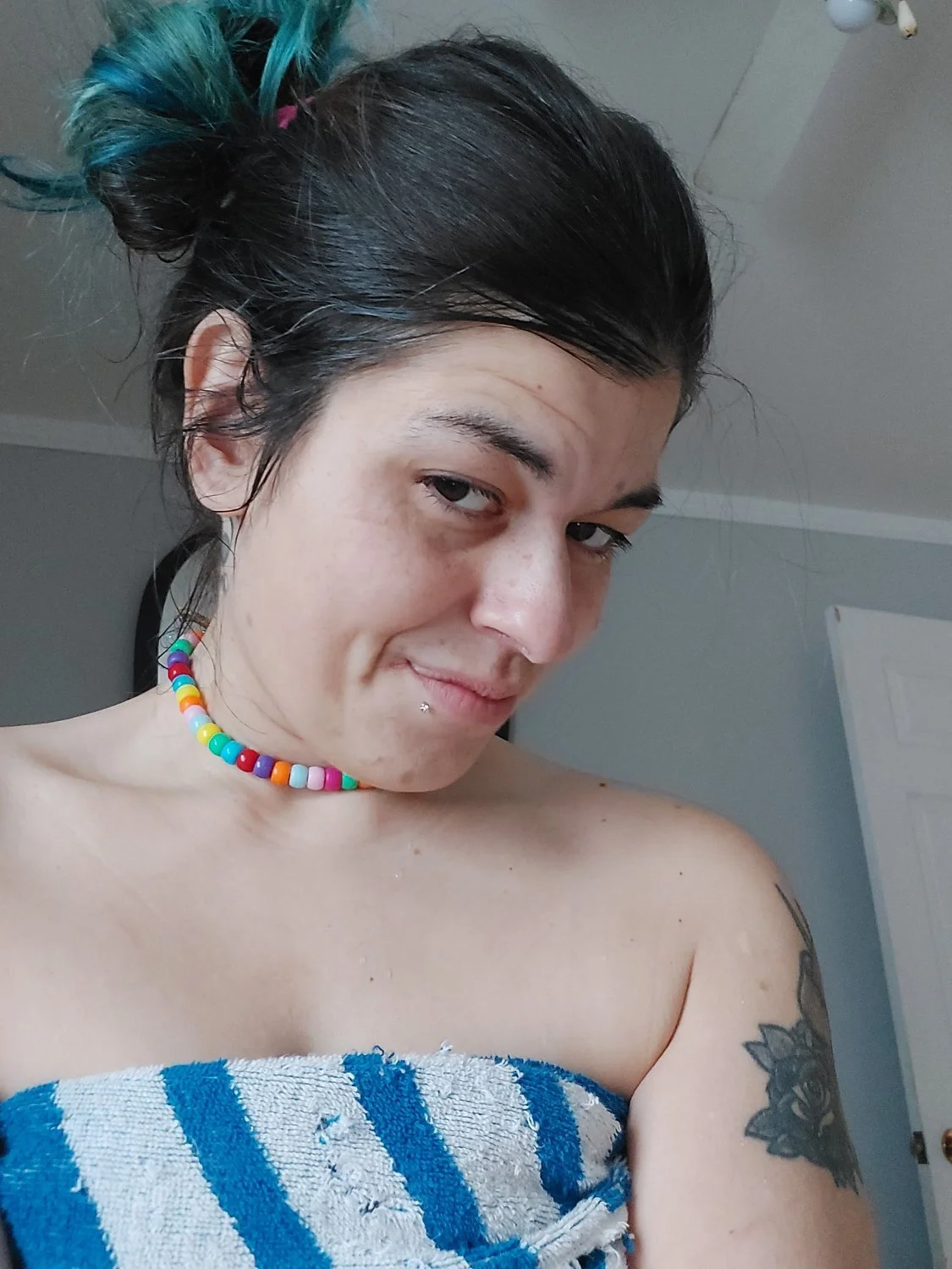compilation of slut Joëlle masturbating image 12