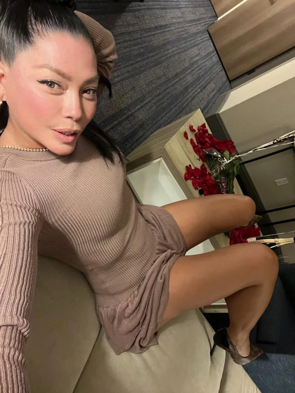 Mia colombian milf madura image 9
