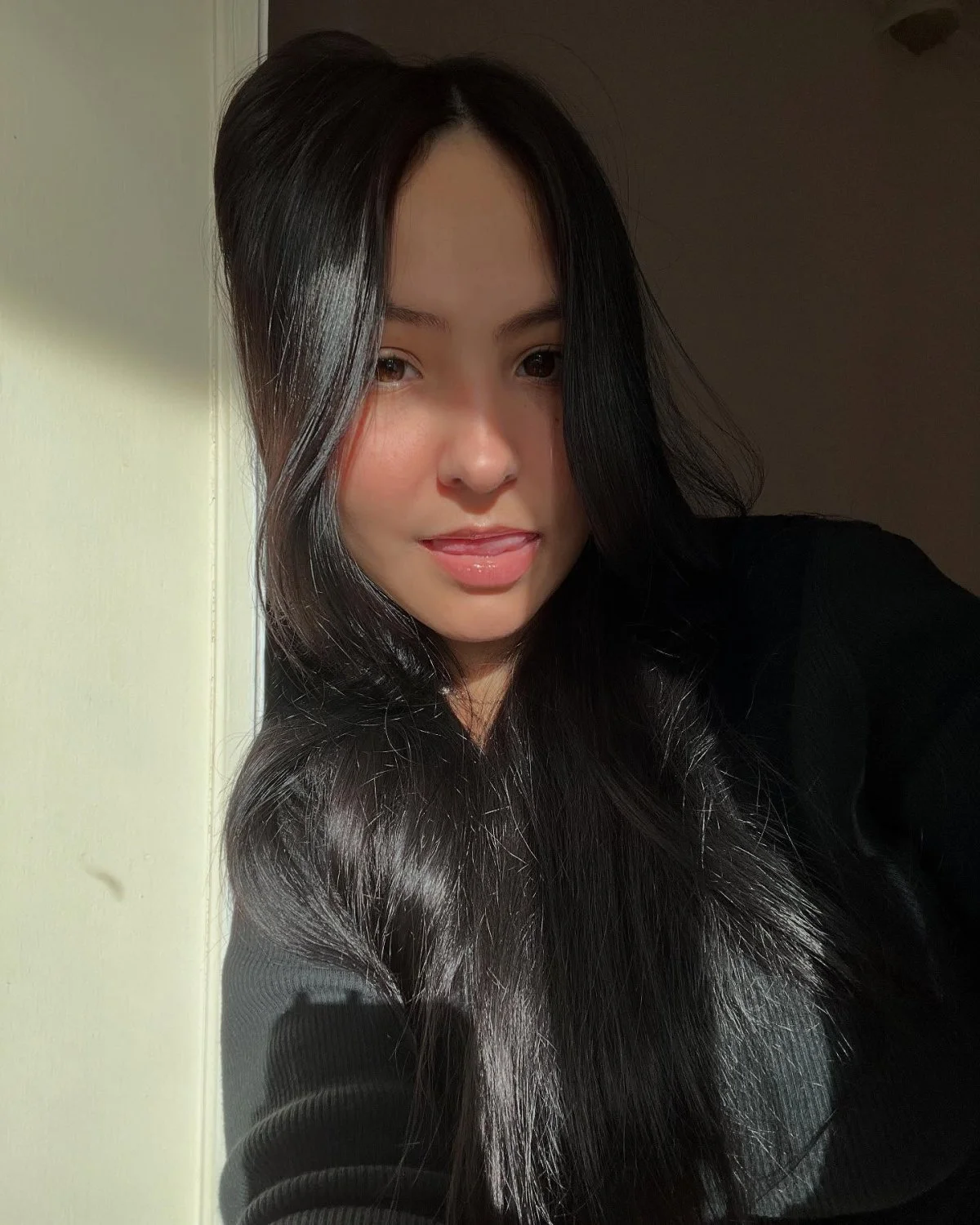 Inscrito mandou novinha gata pra ser vazada! putinha teve os nudes vazados caiu na net mostrando td image 9