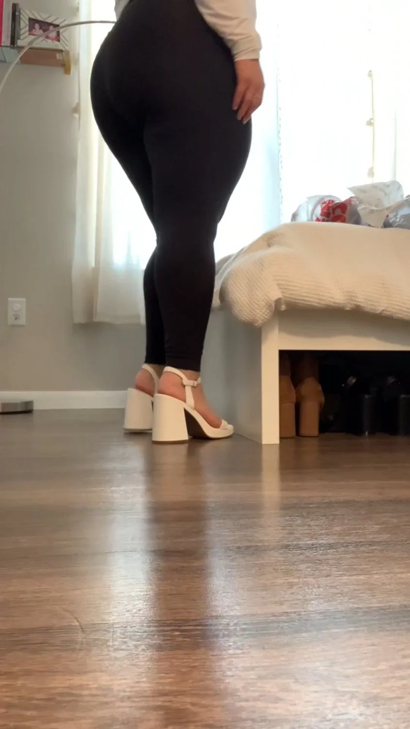 Amazon heels review image 3