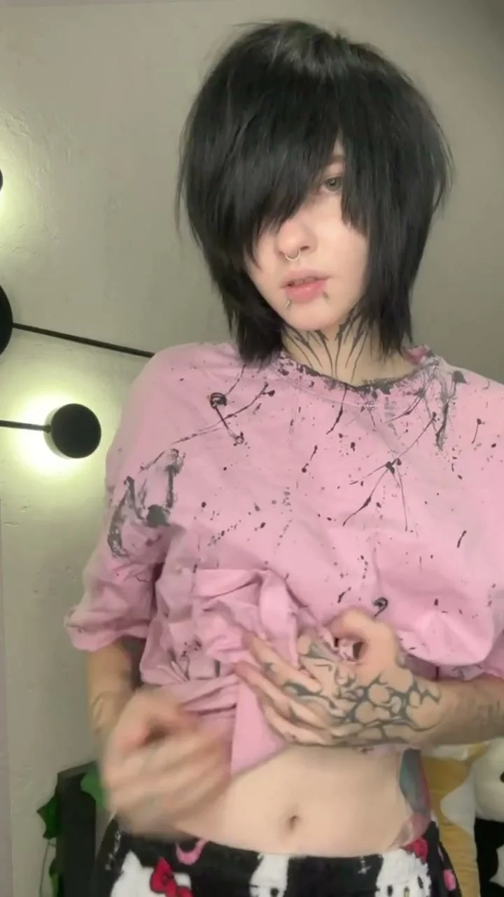 🔞 Sexy petite body gorgeous pussy licking naked wet pussy 🍑💦 OF now image 3