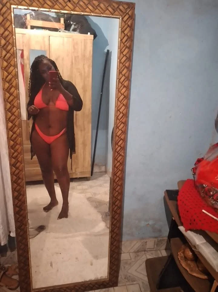 Bbw black main image