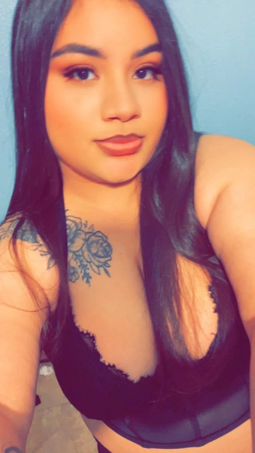 Corpus Latina BBW Chloe image 11