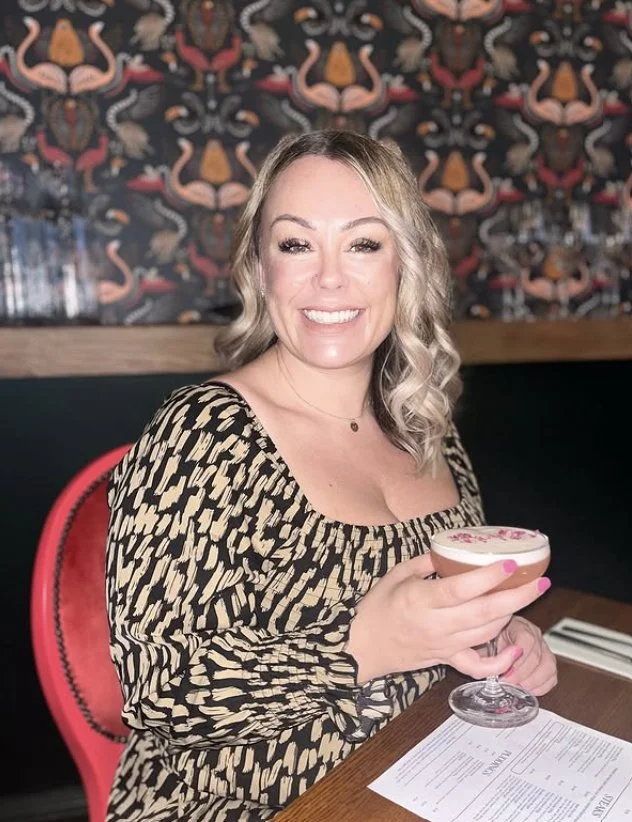 Gorgeous Pawg Milf image 6