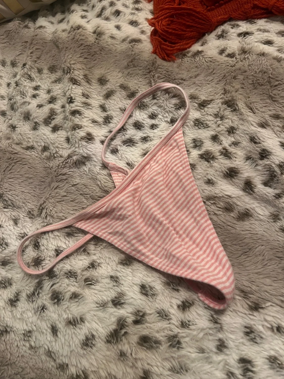 They are the perfect size to wrap around your cock main image