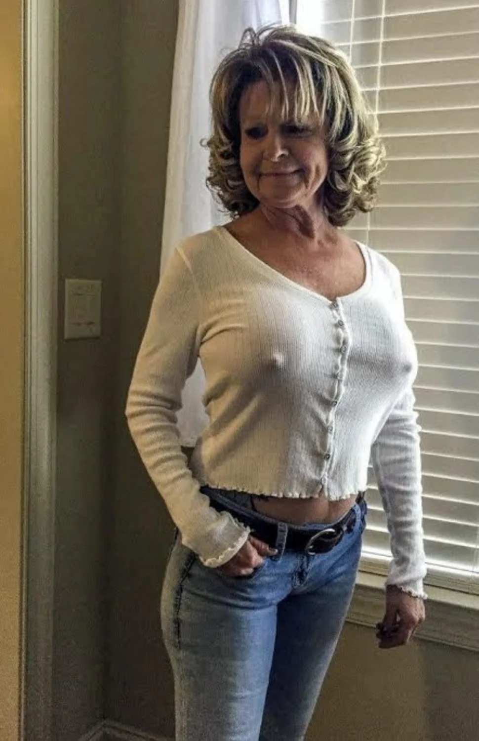 Mature Beauty image 3