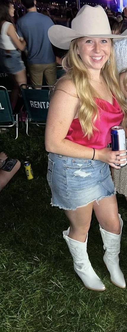 Blonde slut dm for the rest of the collection image 2