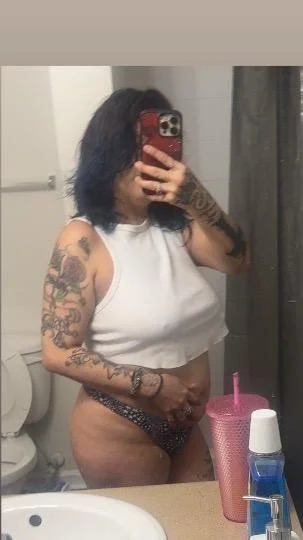 CREAMY NOISY pussy Mother in law gets leaked by ex son in law image 1