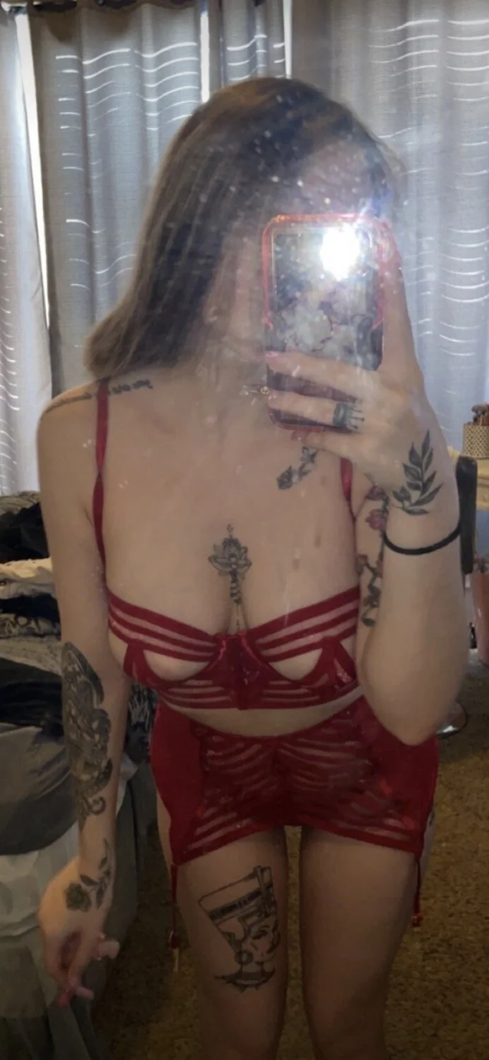 Texas Hotwife image 4