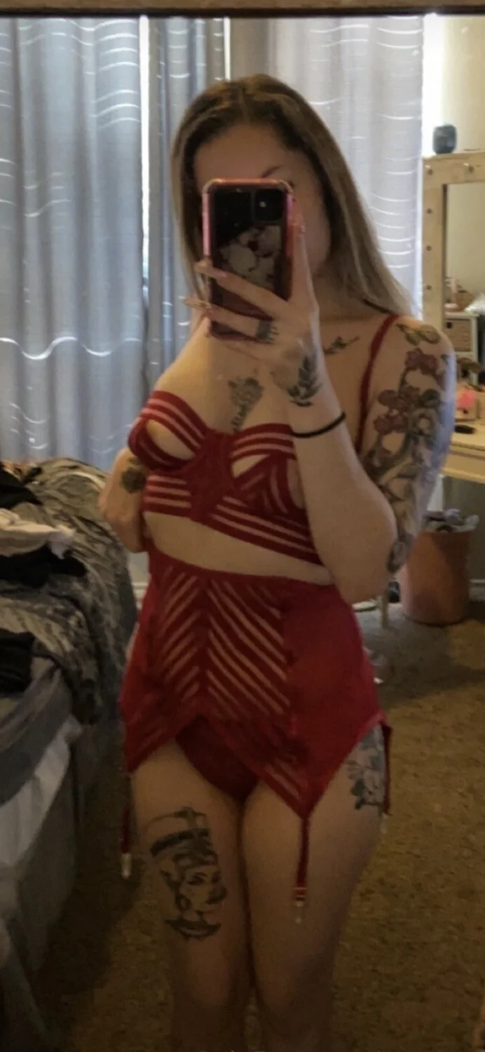 Texas Hotwife image 5