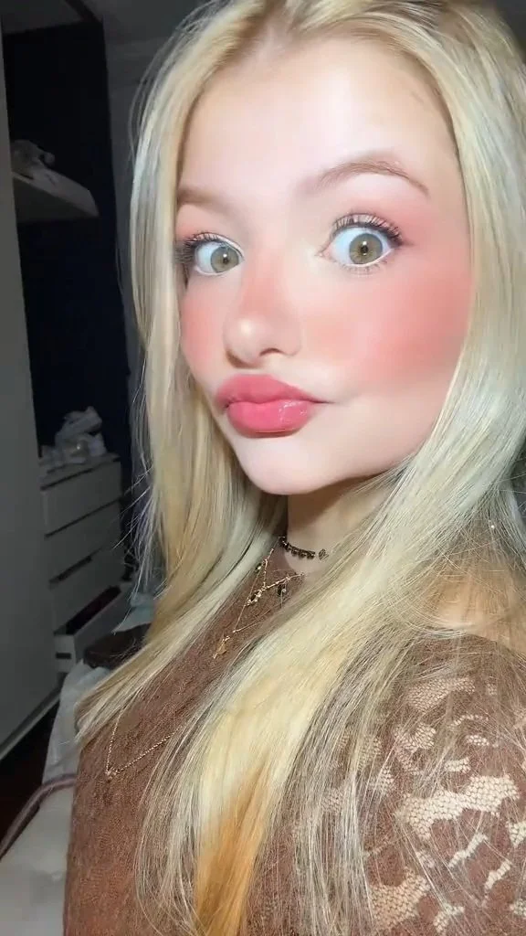 Novinha do insta image 14